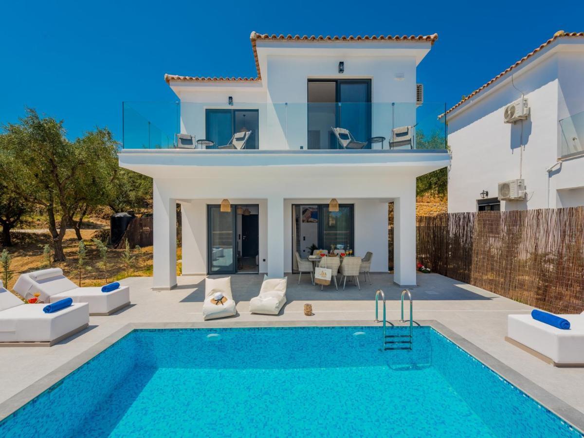 Queen Of Zakynthos Luxury Villas อามูดี ภายนอก รูปภาพ