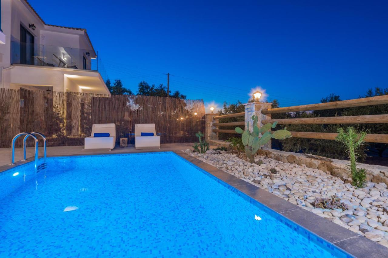Queen Of Zakynthos Luxury Villas อามูดี ภายนอก รูปภาพ