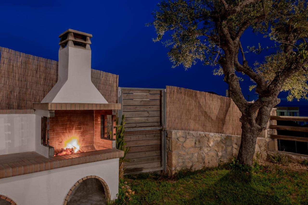 Queen Of Zakynthos Luxury Villas อามูดี ภายนอก รูปภาพ