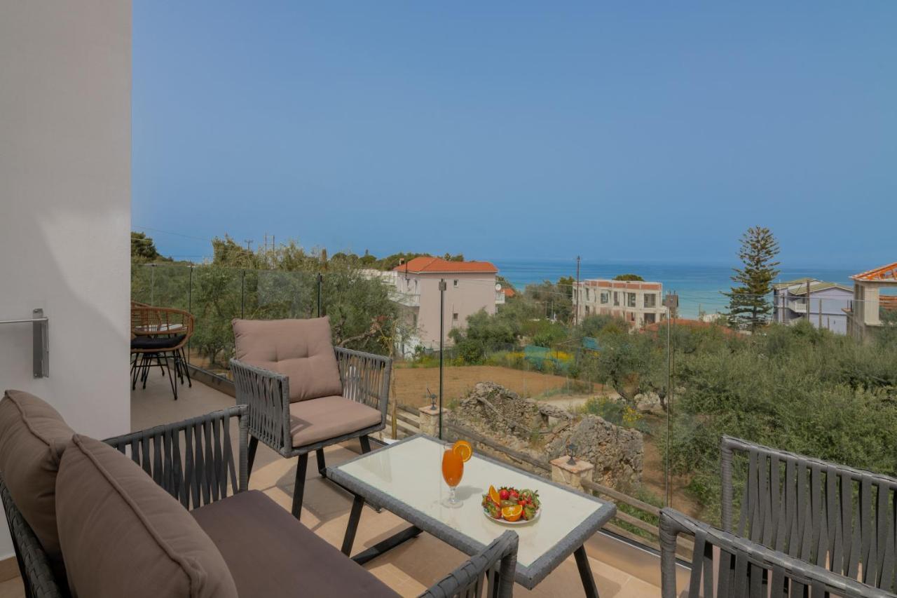 Queen Of Zakynthos Luxury Villas อามูดี ภายนอก รูปภาพ