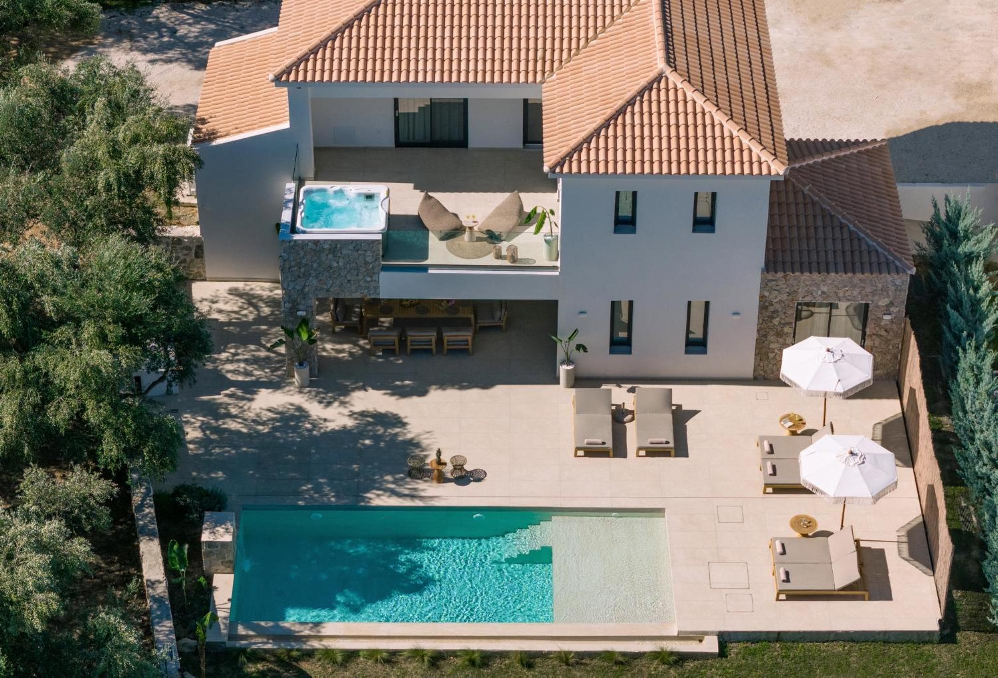 Queen Of Zakynthos Luxury Villas อามูดี ภายนอก รูปภาพ